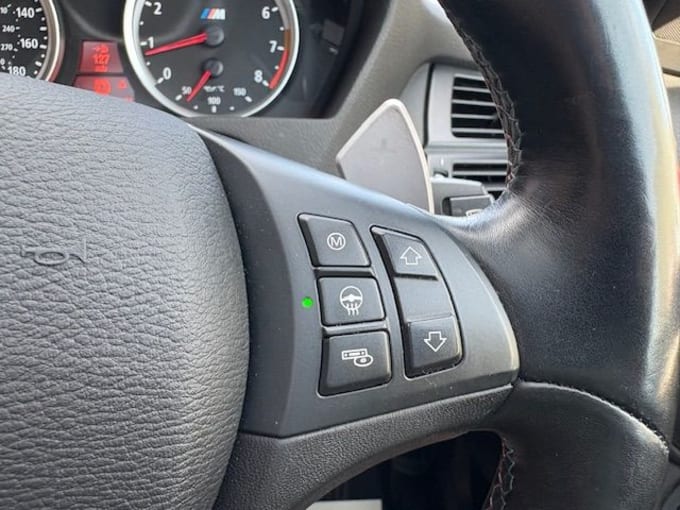 2025 BMW X5 M