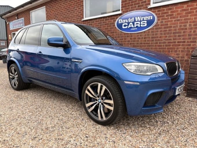 2025 BMW X5 M