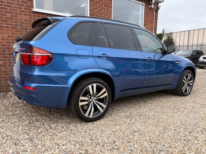 2025 BMW X5 M