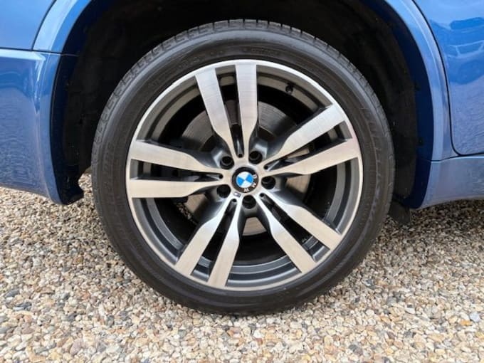 2025 BMW X5 M