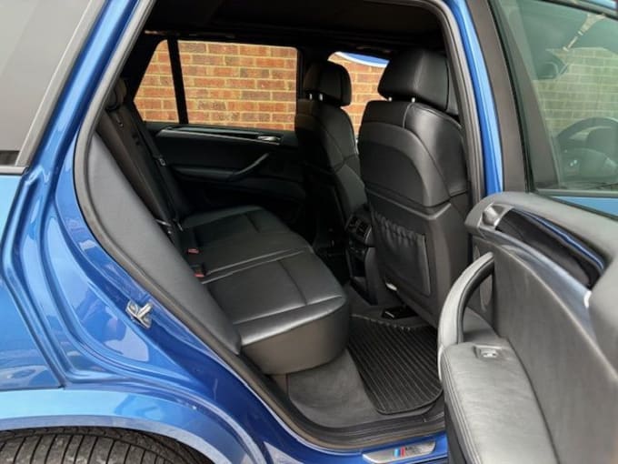 2025 BMW X5 M