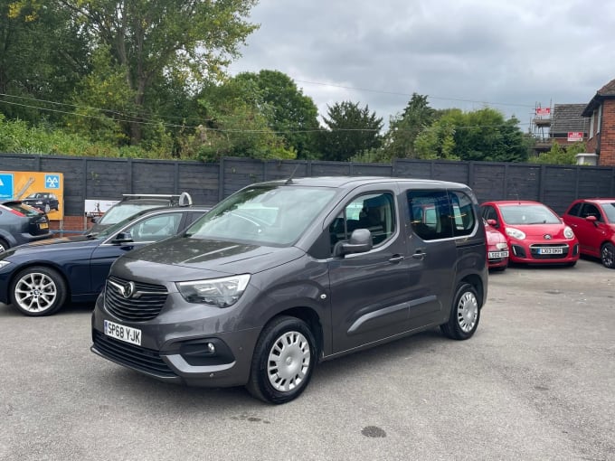 2025 Vauxhall Combo Life