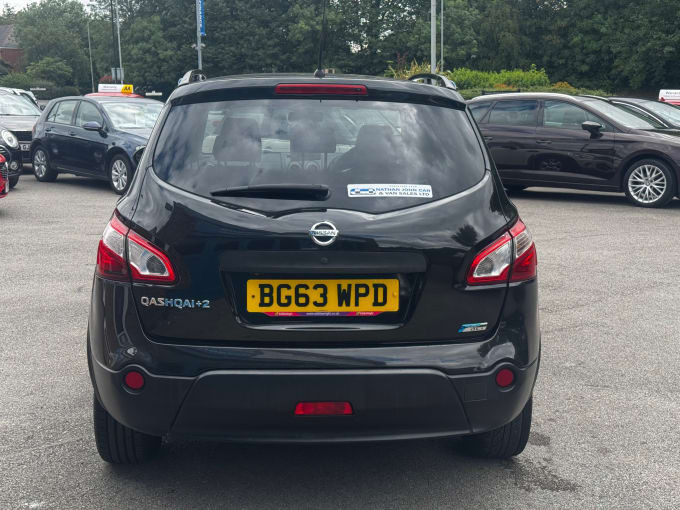 2025 Nissan Qashqai+2