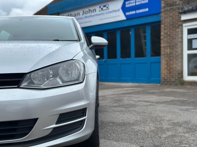 2025 Volkswagen Golf