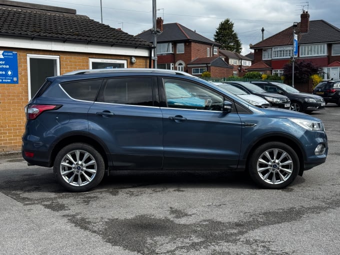2025 Ford Kuga