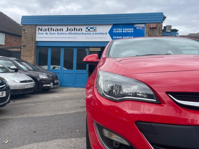 2025 Vauxhall Astra