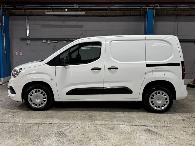 2025 Vauxhall Combo