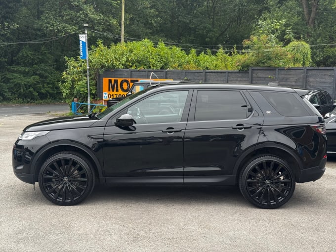 2025 Land Rover Discovery Sport