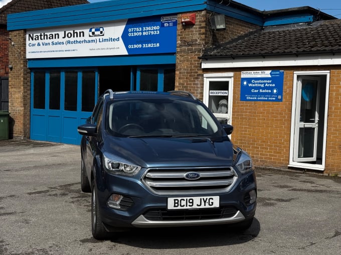 2025 Ford Kuga