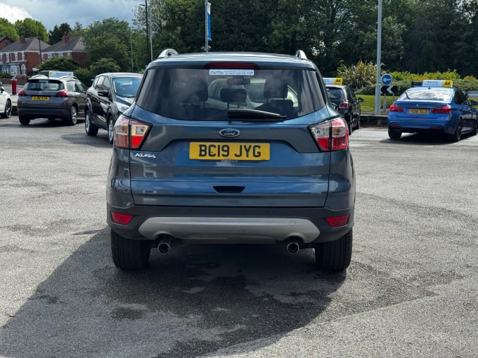 2025 Ford Kuga