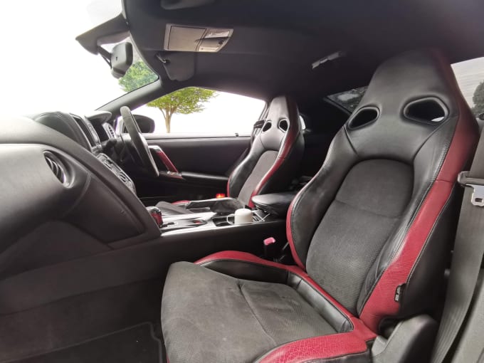2025 Nissan Gt-r