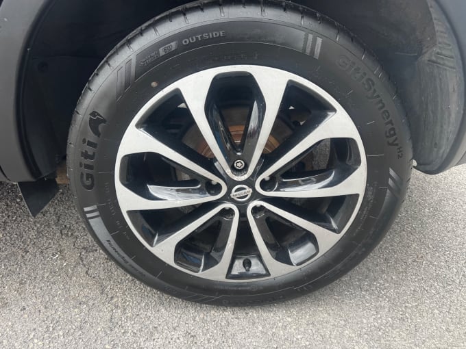 2025 Nissan Qashqai+2