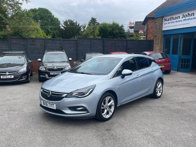 2025 Vauxhall Astra