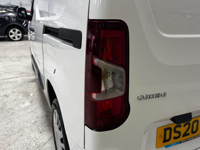 2025 Vauxhall Combo