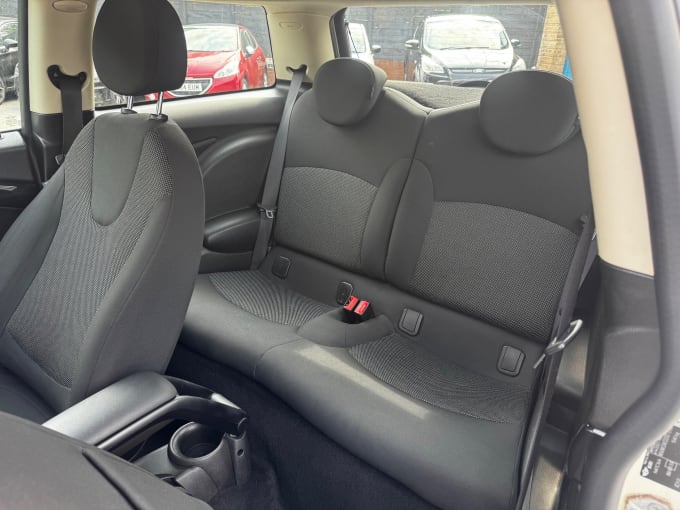 2025 Mini Hatch