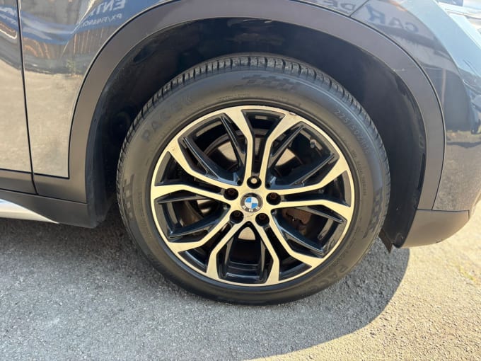 2025 BMW X1