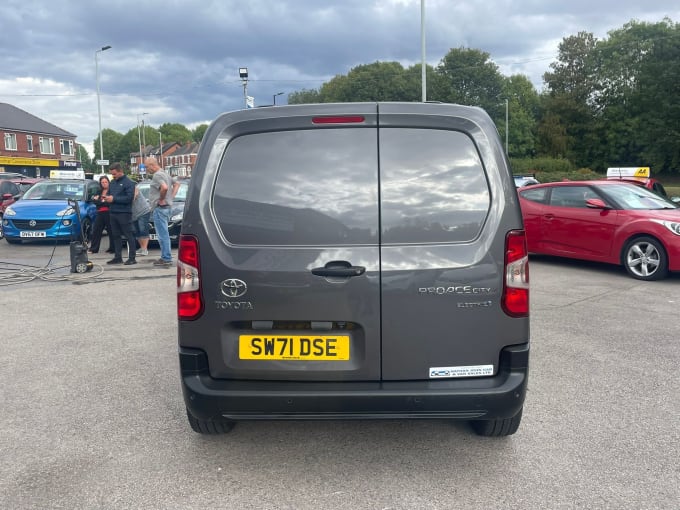 2025 Toyota Proace