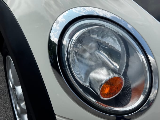 2025 Mini Hatch