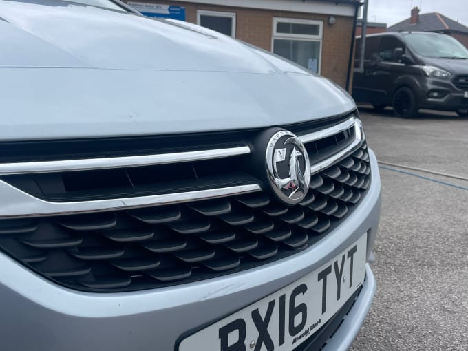 2025 Vauxhall Astra