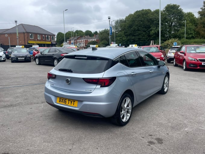 2025 Vauxhall Astra