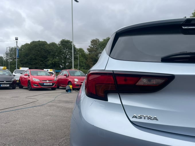 2025 Vauxhall Astra