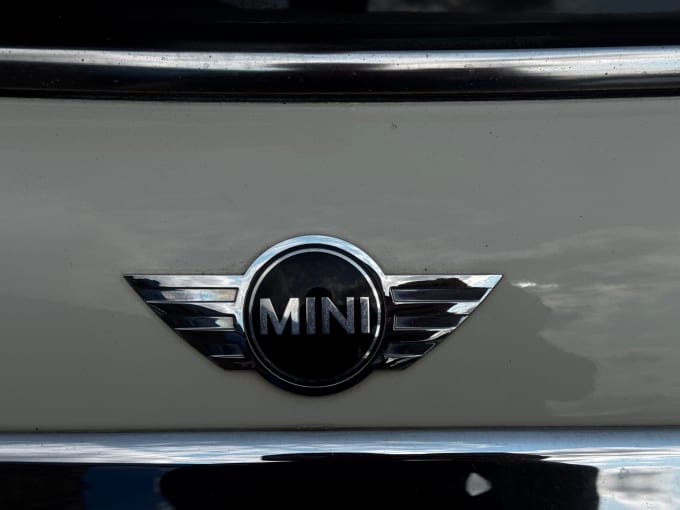 2025 Mini Hatch