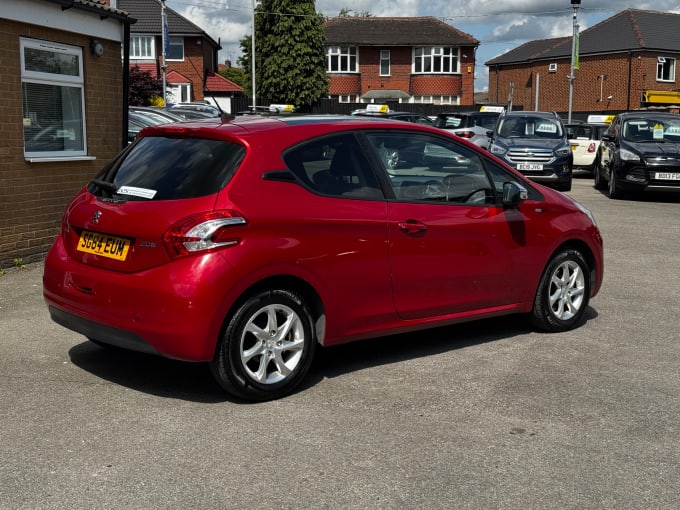 2025 Peugeot 208