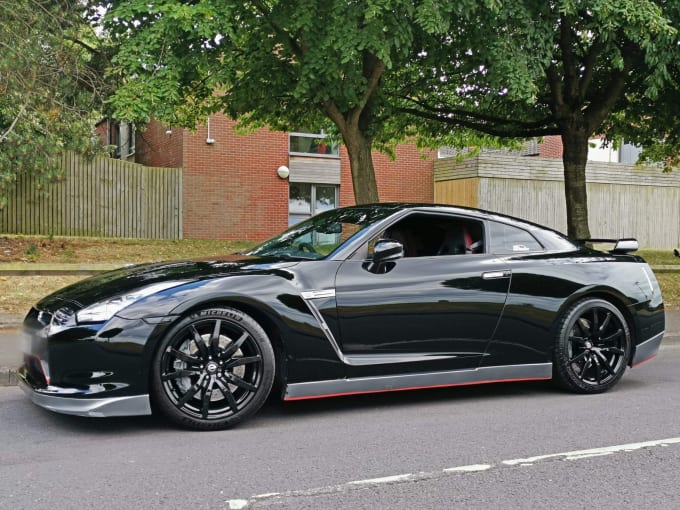 2025 Nissan Gt-r