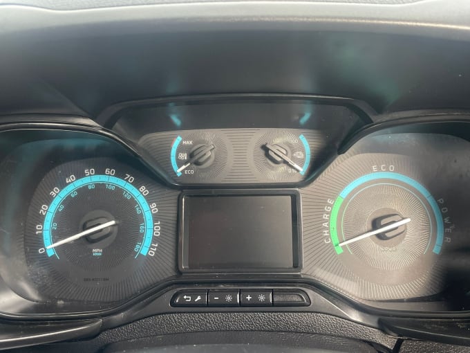 2025 Toyota Proace