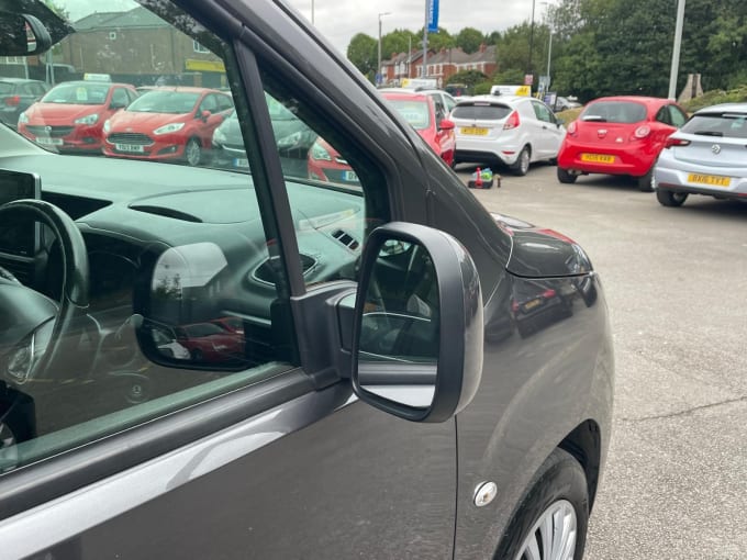 2025 Vauxhall Combo Life