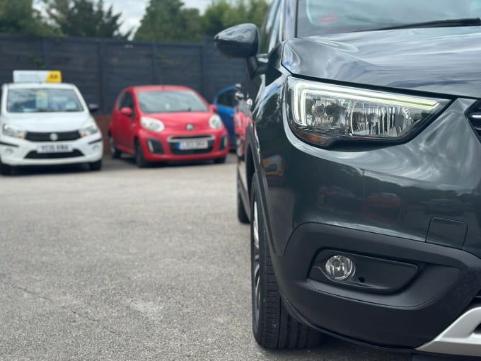 2025 Vauxhall Crossland X