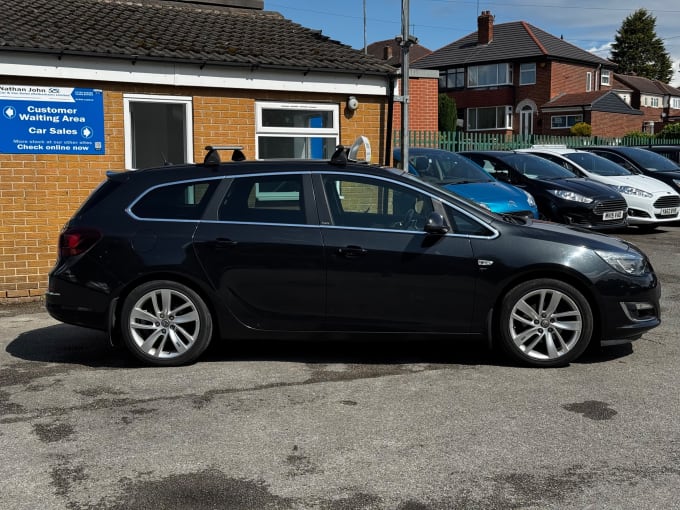 2025 Vauxhall Astra