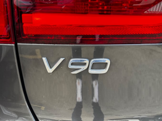 2024 Volvo V90