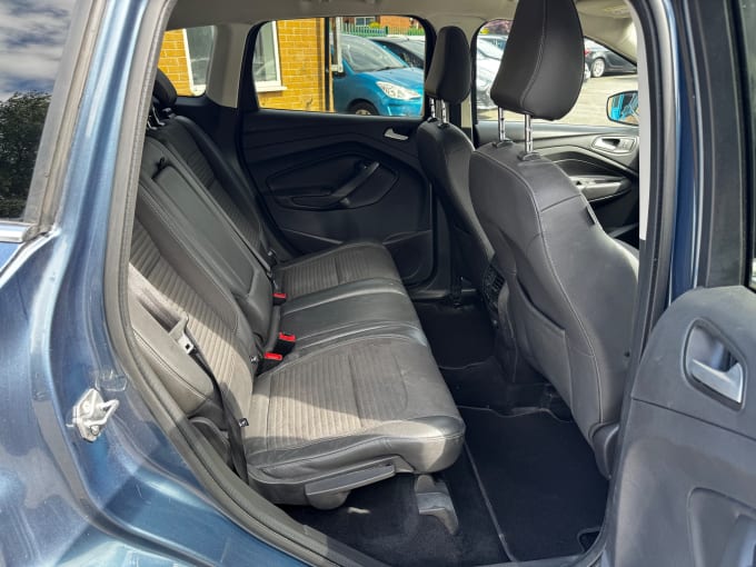 2025 Ford Kuga