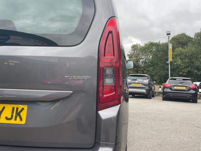 2025 Vauxhall Combo Life