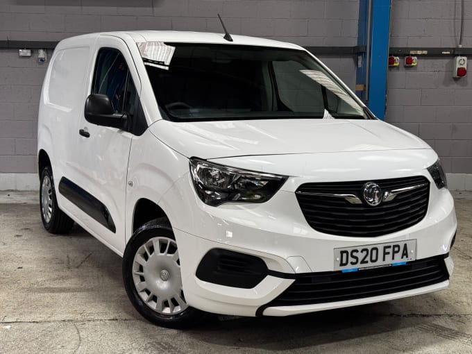 2025 Vauxhall Combo