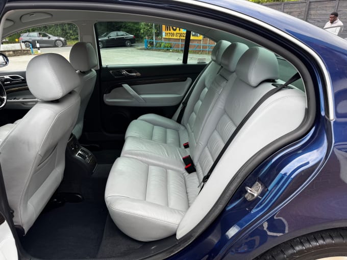 2025 Skoda Superb