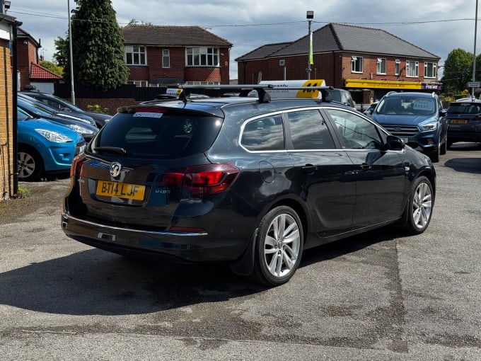 2025 Vauxhall Astra