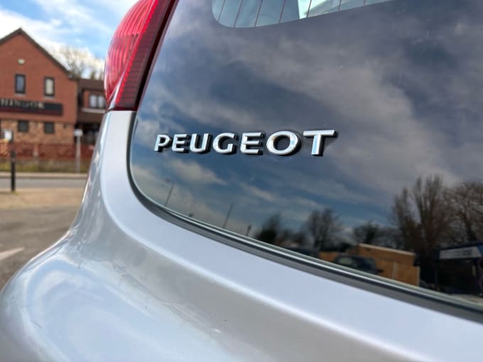 2025 Peugeot 107