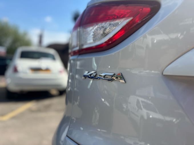 2025 Ford Kuga