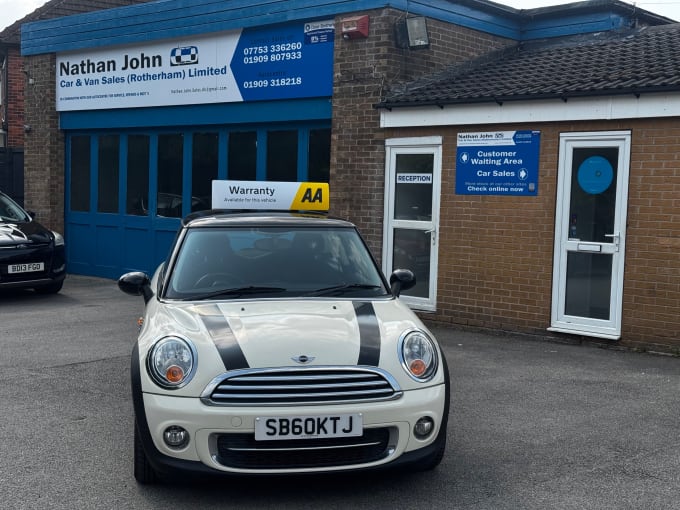 2025 Mini Hatch