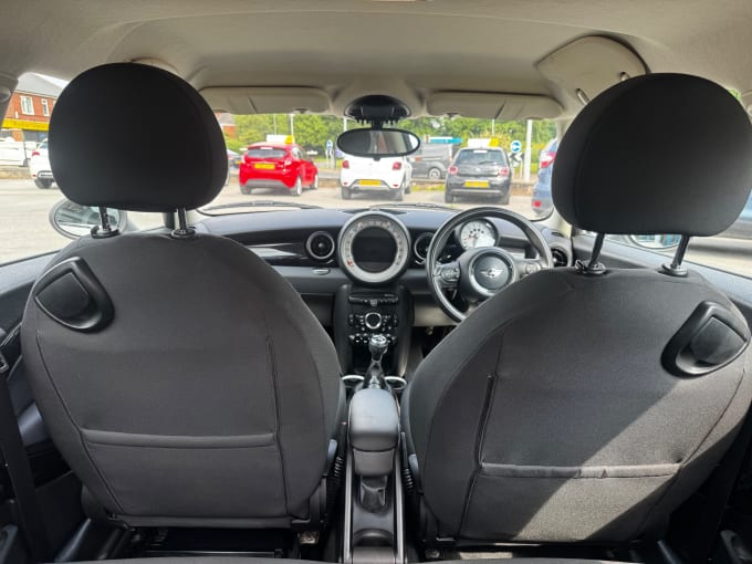 2025 Mini Hatch