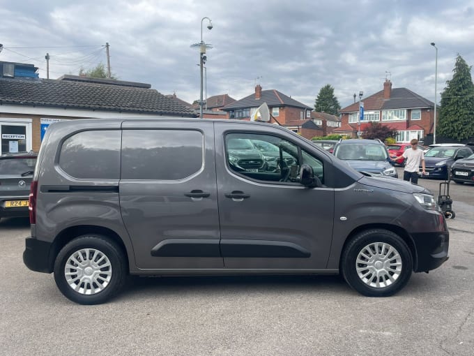 2025 Toyota Proace