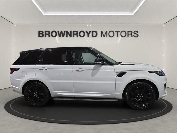 2025 Land Rover Range Rover Sport