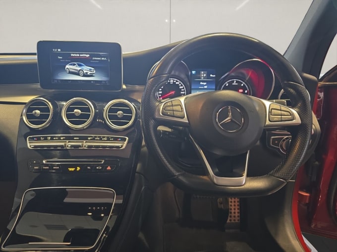 2025 Mercedes-benz Glc