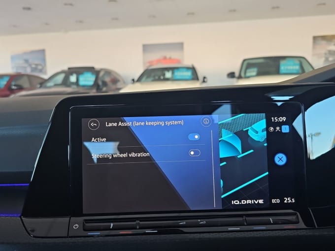 2025 Volkswagen Golf