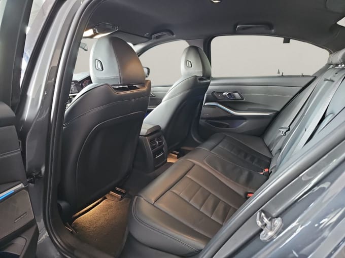 2025 BMW 3 Series