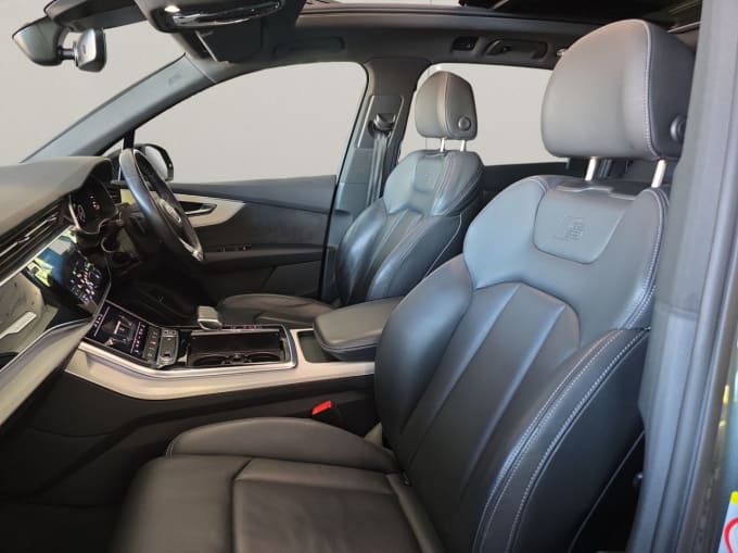 2025 Audi Q7