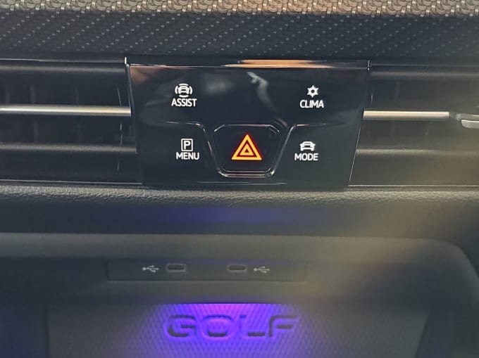 2025 Volkswagen Golf