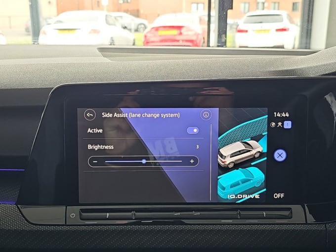 2025 Volkswagen Golf